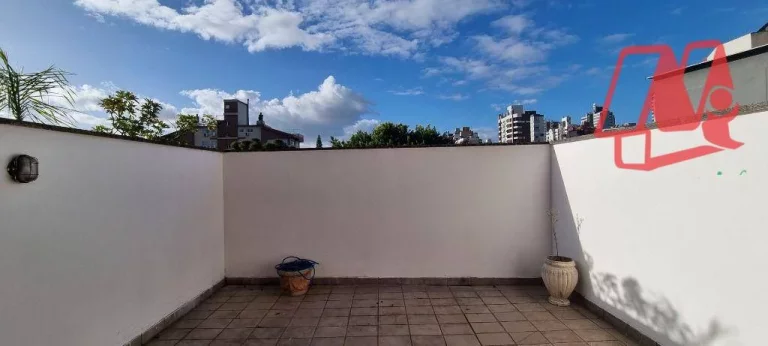 Imagem Sala de 60m² no Petrópolis com pátio