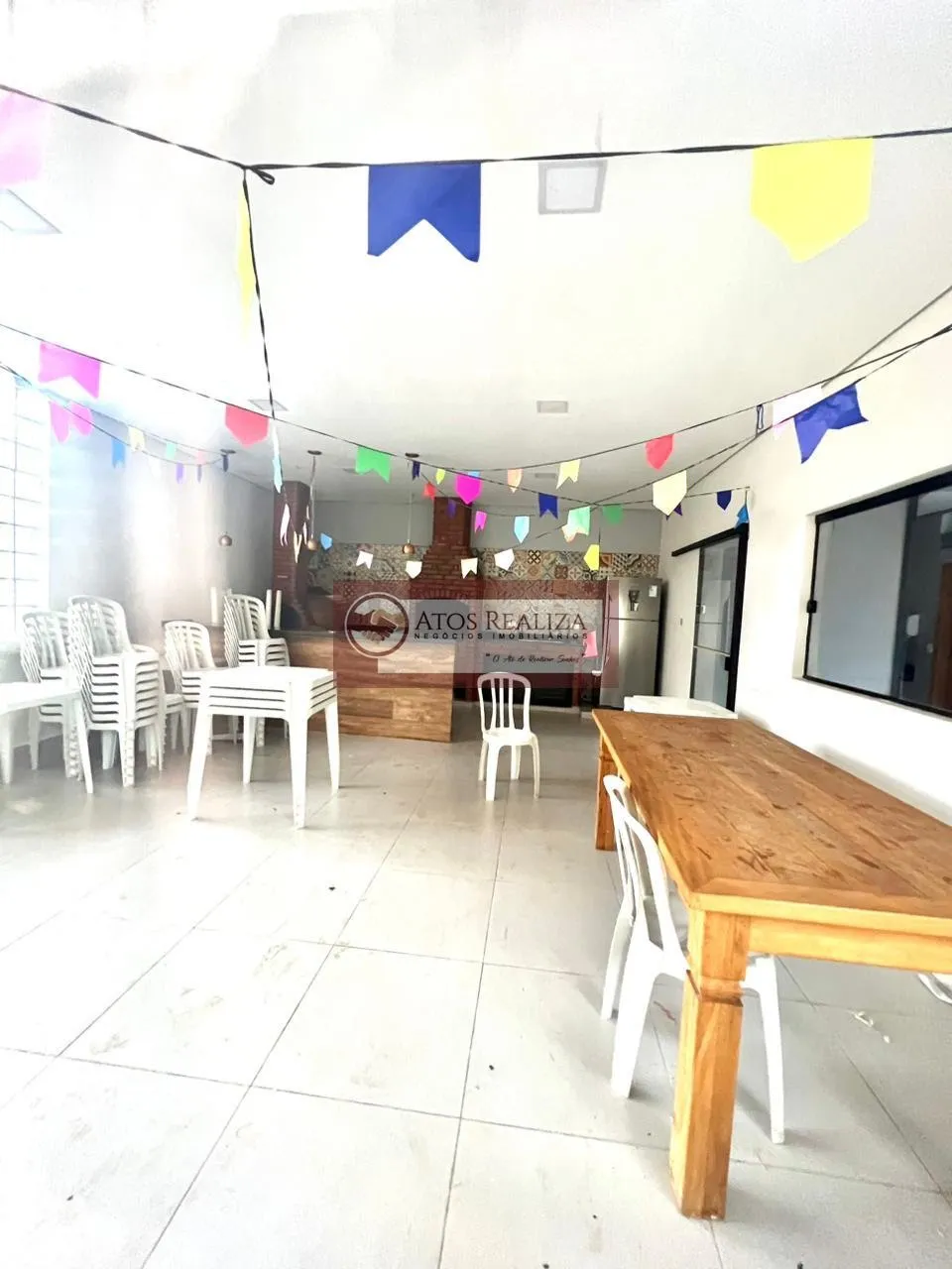 Imagem Apartamento com valor em oportunidade a venda na vila Santa Catarina. Vendo Apartamento de 68m², com 3 Dormitorios, Sacada e 1 vaga de garagem, condômino com lazer completo como, Academia, Piscina, 2 salões de festas, Àrea gourmet com churrasqueira, brinq