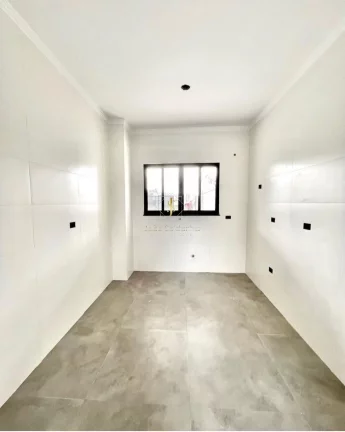 Imagem Casa com piscina para venda em Guaratuba(Balneário Eliane), próximo ao mar!!