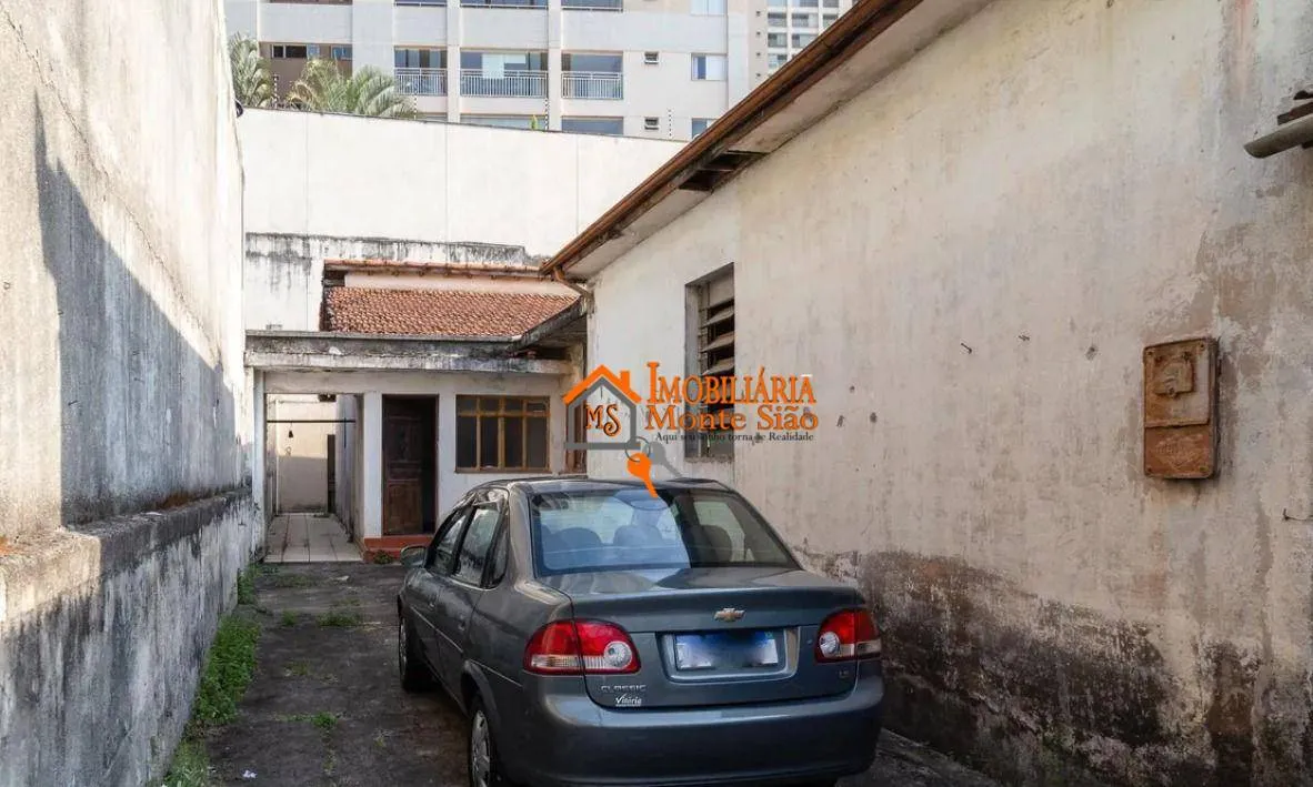 Foto do imóvel Casa com 3 dormitórios à venda, 240 m² por R$ 675.000 - Vila Augusta - Guarulhos/SP