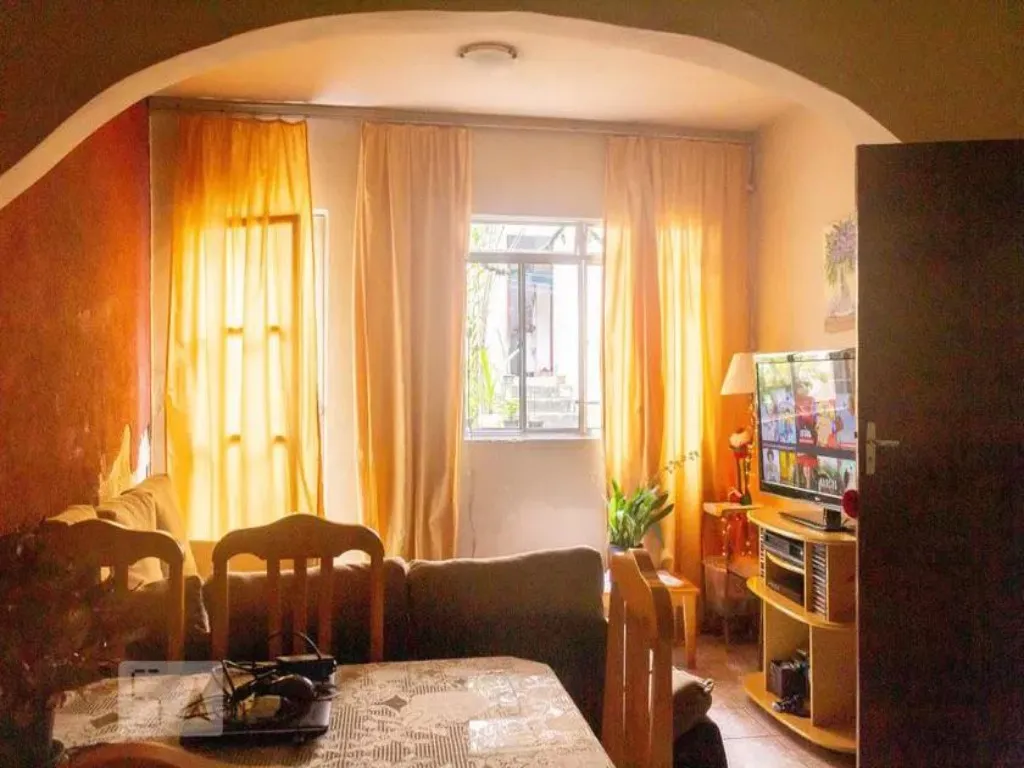 Imagem Casa à venda em São Paulo-SP, Jardim Marajoara: 2 quartos, 1 banheiro, 1 vaga de garagem, 158m² de área.