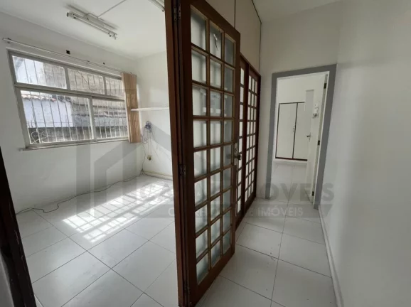 Imagem CASAL IMÓVEIS VENDE PRÉDIO COMERCIAL TRANSFORMADOR ELÉTRICO
