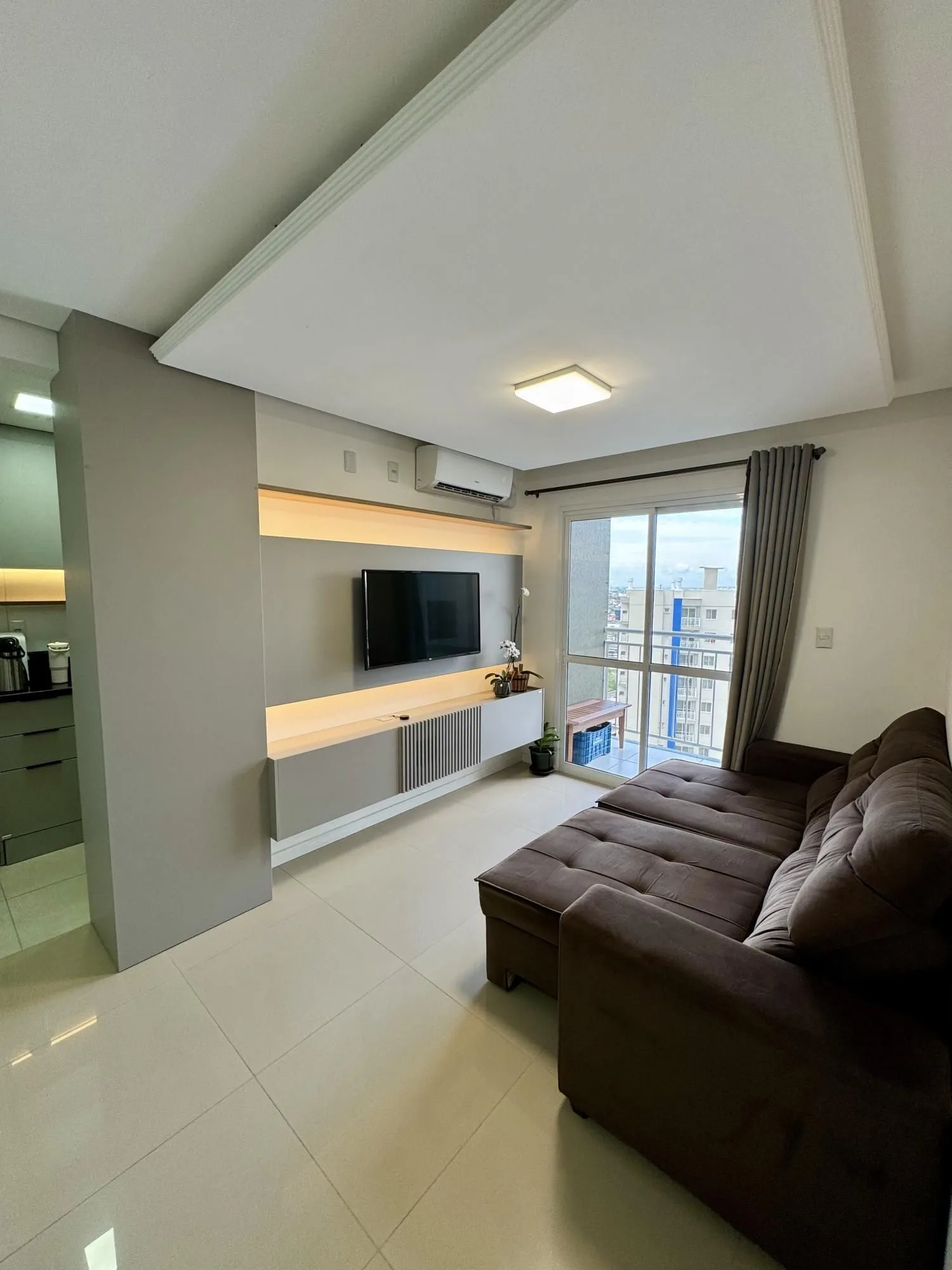 Imagem Apartamento de 2 dormitórios, 1 suíte e 1 vaga, em Canoas.