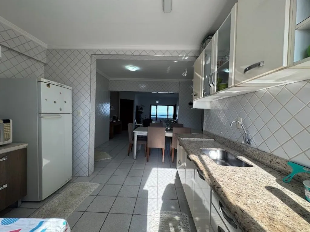 Imagem APARTAMENTO COM 204,00 m² - FLÓRIDA - PRAIA GRANDE SP