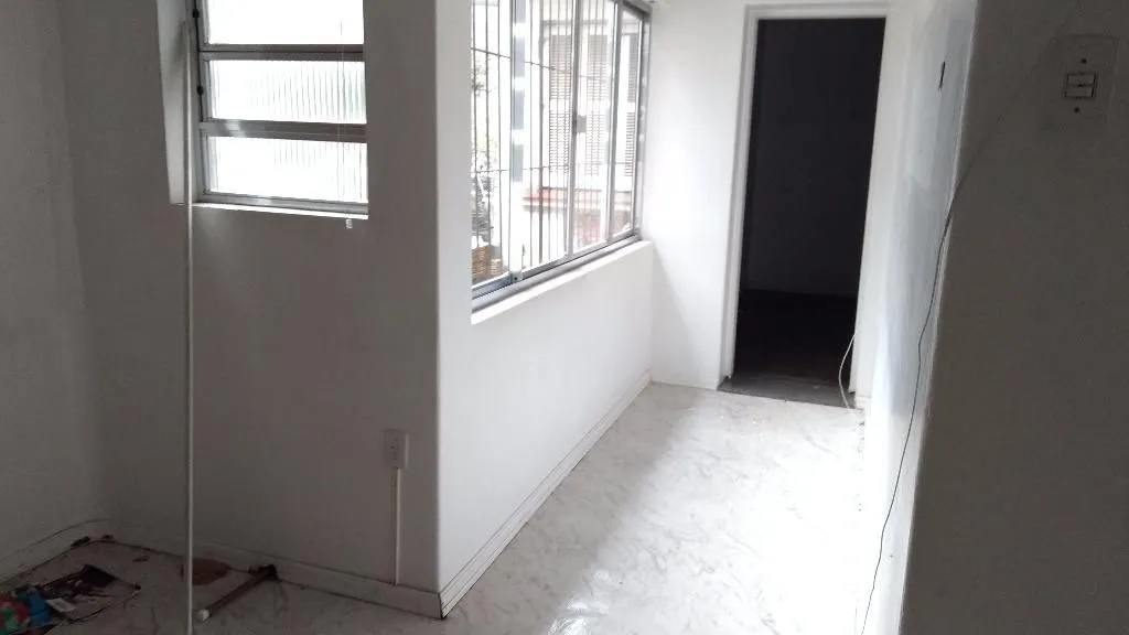 Imagem Casa para Venda - 485m², 5 dormitórios, sendo 1 suites, 1 vaga - Petrópolis