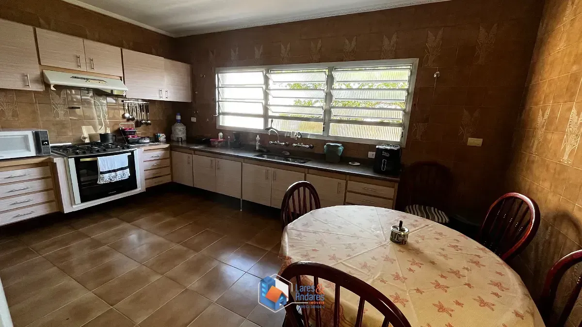 Imagem Sobrado para venda em Vila Formosa com 4 quartos, sendo 1 suíte, 300m²