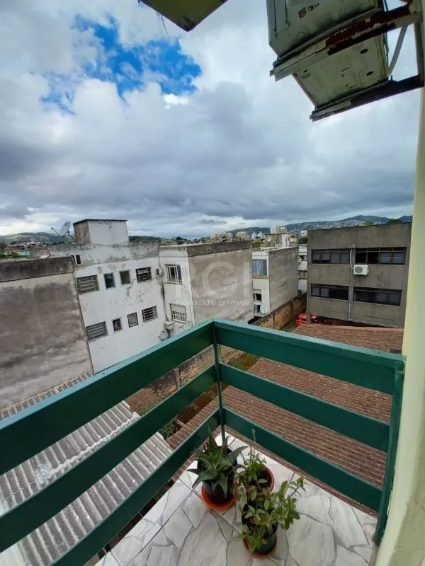 Imagem EXCELENTE Cobertura à venda no Jardim do Salso - Porto Alegre