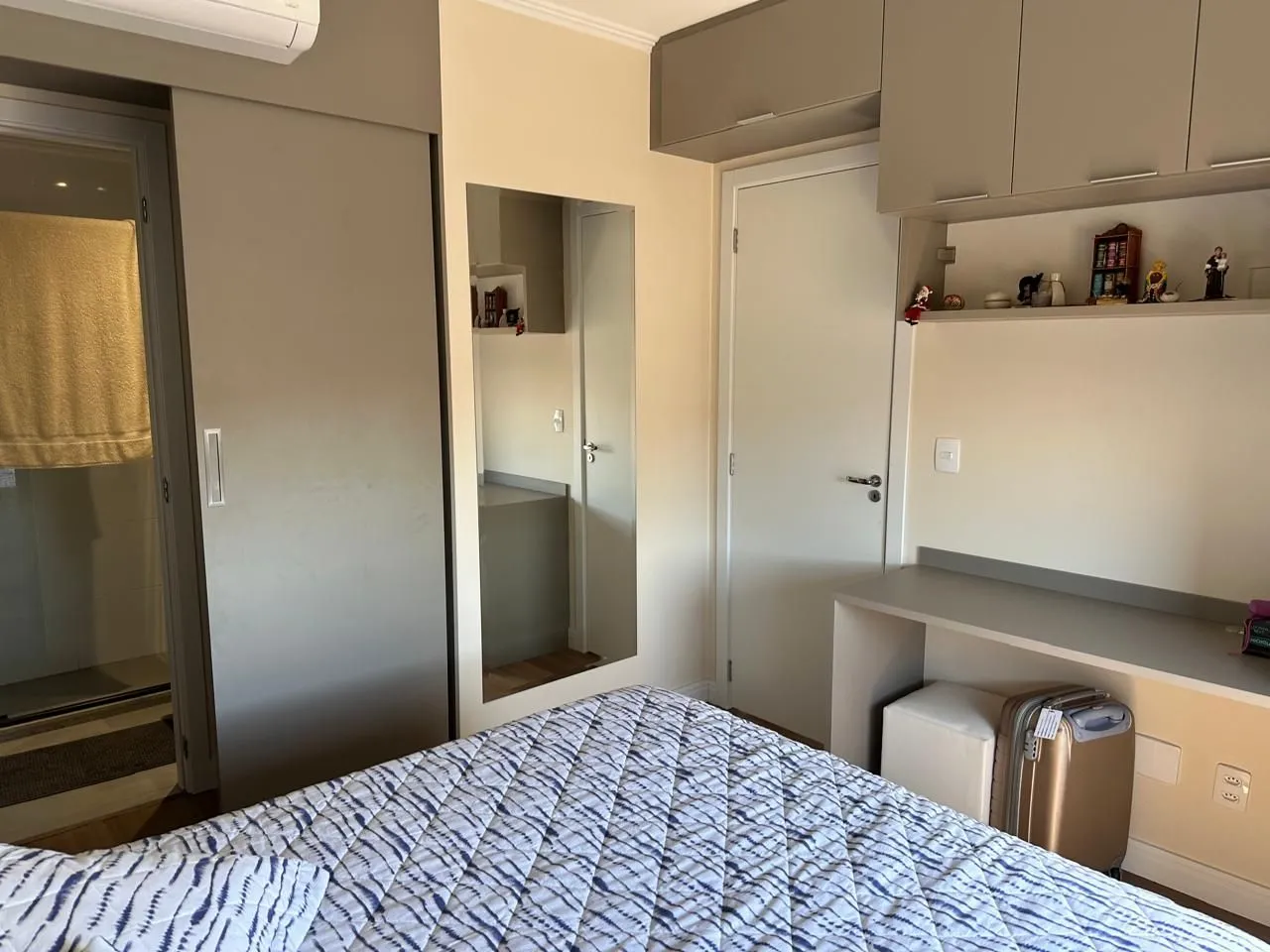 Imagem Vende-se apartamento com 2 quartos (2 suítes), 51m² e 1 vaga - Santa Cecília