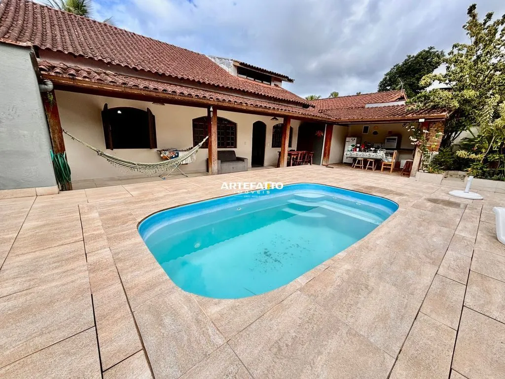 Imagem Casa à venda em Ubatuba, Barra da Lagoa, com 6 quartos, 200m2