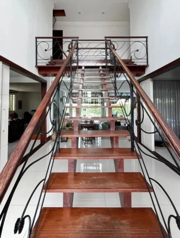 Imagem Casa com 5 dormitórios à venda, 803 m² por R$ 4.199.996,00 - Candelária - Natal/RN