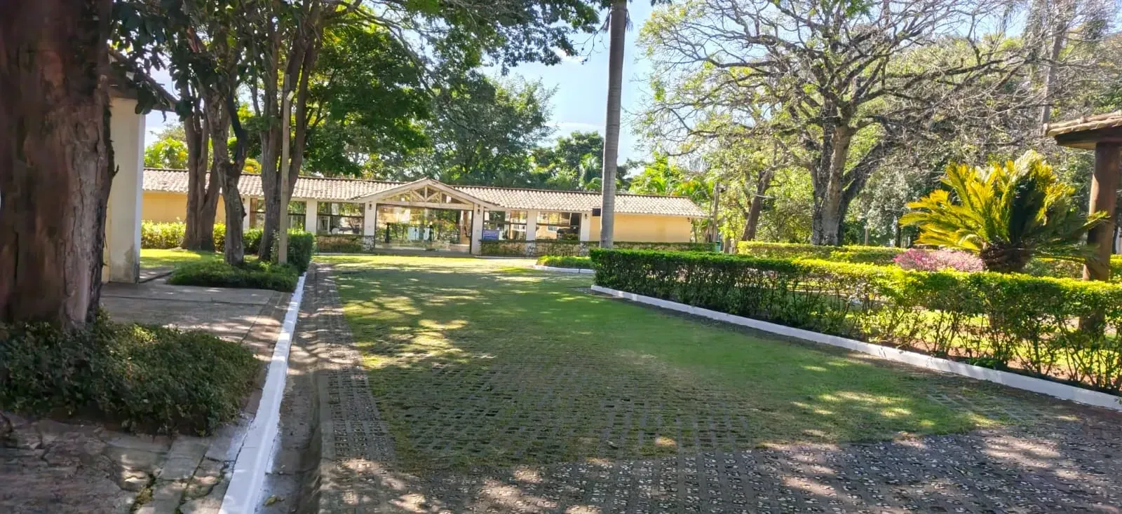 Imagem Casa de Condomínio com 4 Quartos à Venda, 380 metros em Caguassu - Sorocaba