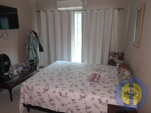 Imagem Vendo linda casa no condomínio "Itaipuaçú Ville" com uma vista incrível!