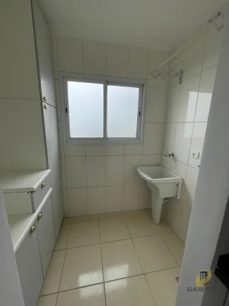 Imagem Apartamento à venda em Praia Grande-SP, Caiçara: 3 quartos, 1 suíte, 2 banheiros, 2 vagas, 176,47 m². Confira!
