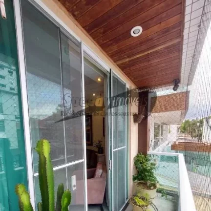 Imagem Casa á venda em Santos, Rua Liberdade