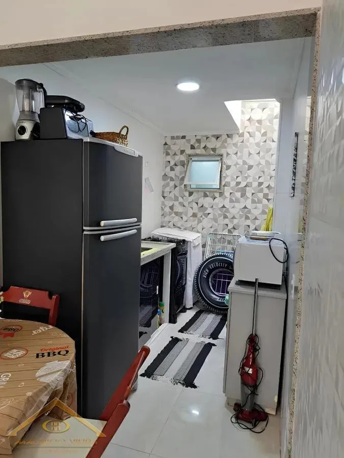 Imagem Casa em Condomínio para Venda em Cabo Frio / RJ no bairro Portinho