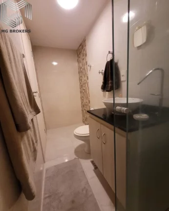 Imagem Apartamento à venda no Maracanã, Rio de Janeiro-RJ: 2 quartos, 1 suíte, 2 salas, 1 vaga, 81m² de área. Venha conferir!