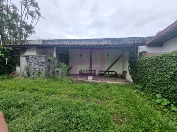 Imagem Casas / Padrão na cidade de Guarujá