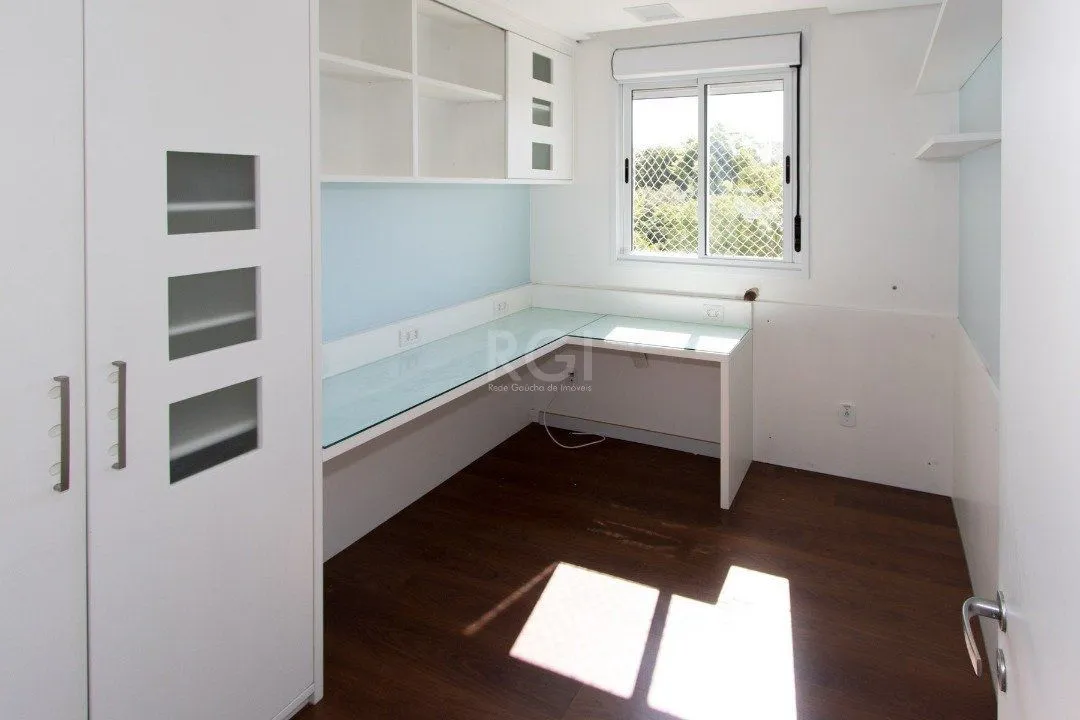 Imagem Apartamento | Bairro Cristal | 2 dormitórios | Suíte | Semi mobiliado | 1 vaga escriturada