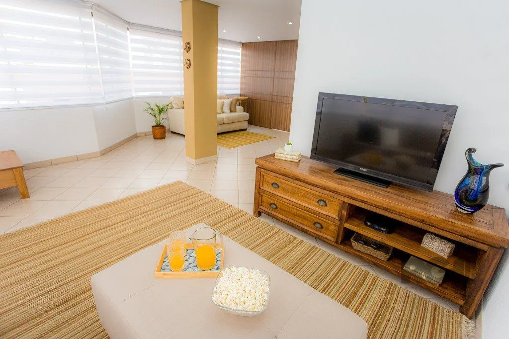 Imagem Cobertura no Jardim Planalto, de 3 dormitórios e 2 vagas com 260m²