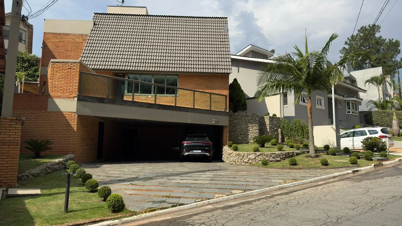 Imagem CASA RESIDENCIAL em SANTANA DE PARNAÍBA - SP, ALPHAVILLE