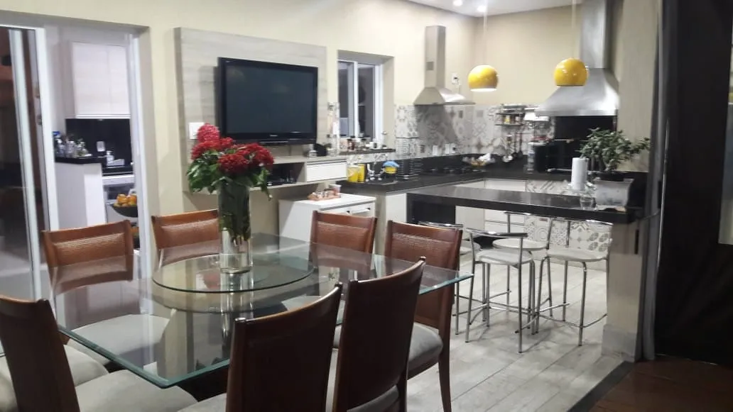 Imagem Casa à venda 3 Quartos, 1 Suite, 4 Vagas, 270M², Loteamento Residencial Campos do Conde II, Tremembé - SP | Campos do Conde Versailles