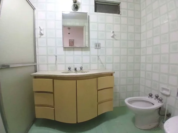 Imagem Apartamento 2 quartos com quintal. Cambuci - Locação R$ 3.500,00