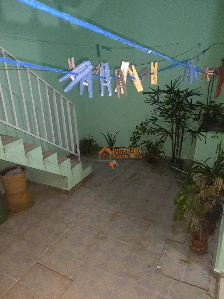 Imagem Sobrado com 3 dormitórios à venda, 90 m² por R$ 750.000,00 - Vila Hulda - Guarulhos/SP