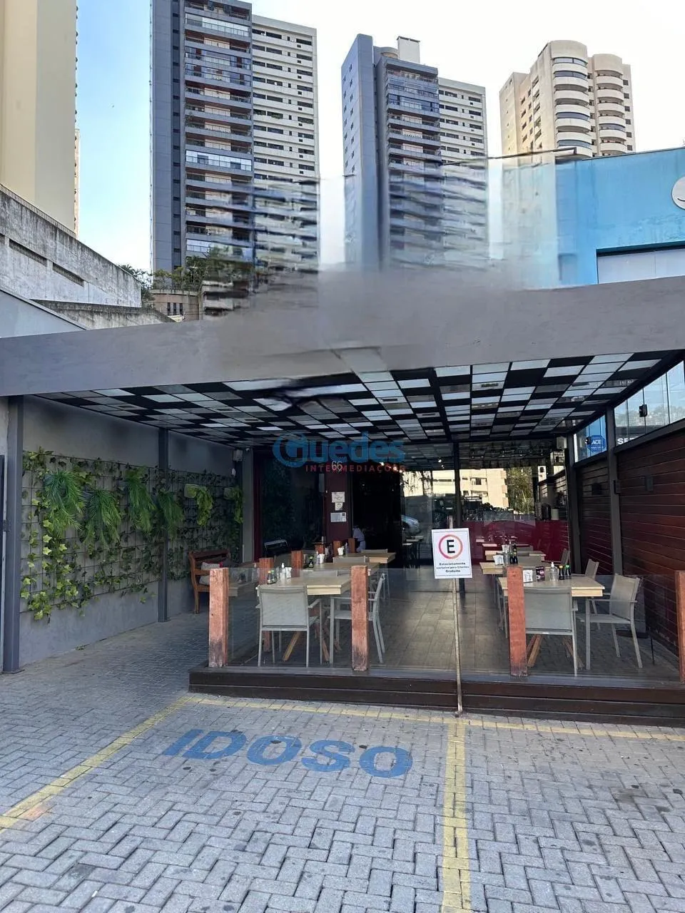 Imagem Restaurante à Venda em Vila Andrade - SP. 200m² Por R$299.000,00