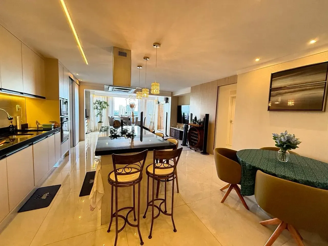 Imagem Apartamento com 3 Quartos à Venda, 127 m² em Marco - Belém