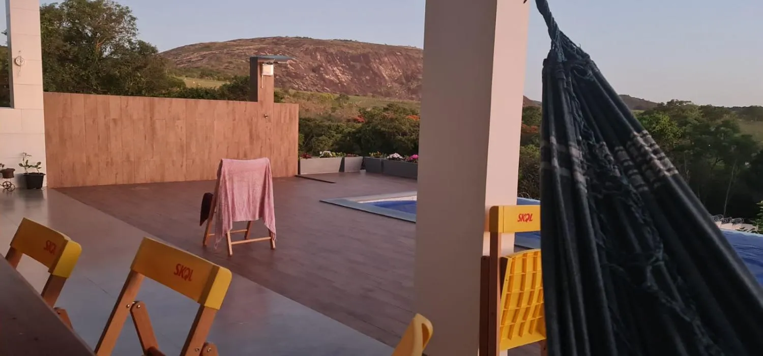 Imagem Vendo chácara de alto padrão em Carmo do Cajuru/MG com 1.300 m² de terreno