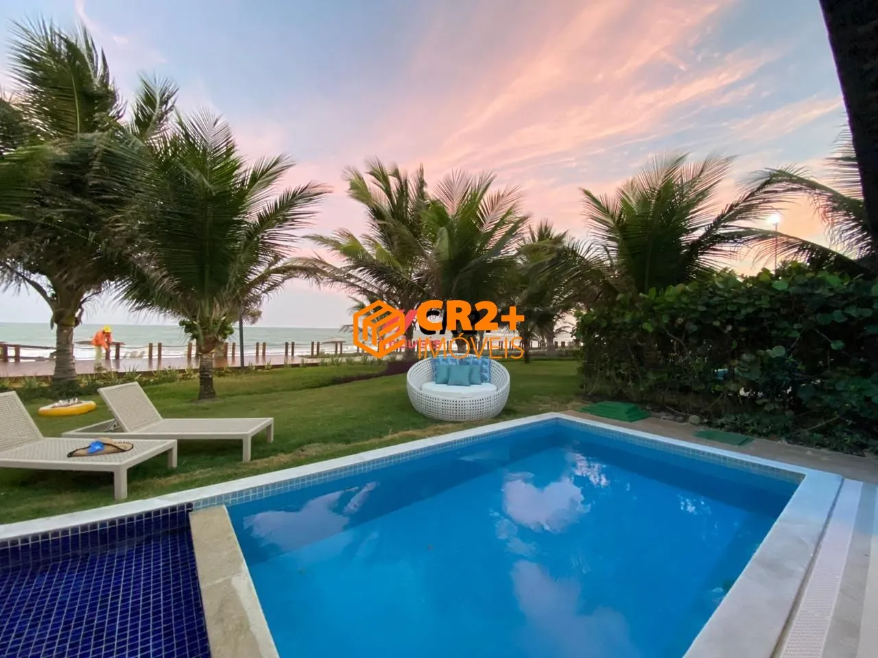 Casa Bangalô a Venda com 4 quartos, 2 suítes em Muro Alto- 165m² Beira Mar em Muro Alto, s n - merepe, Ipojuca - PE