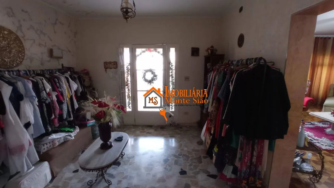 Imagem Casa com 2 dormitórios à venda, 400 m² por R$ 1.200.000,00 - Vila Galvão - Guarulhos/SP