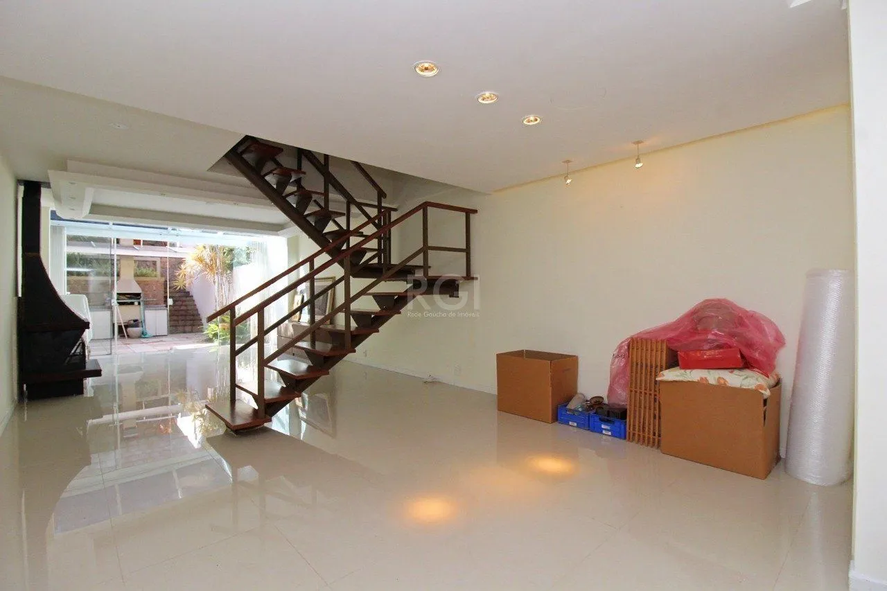 Imagem Casa Condominio - 302.7m², 4 Quartos, 1 suite, 2 vagas - Vila Conceição