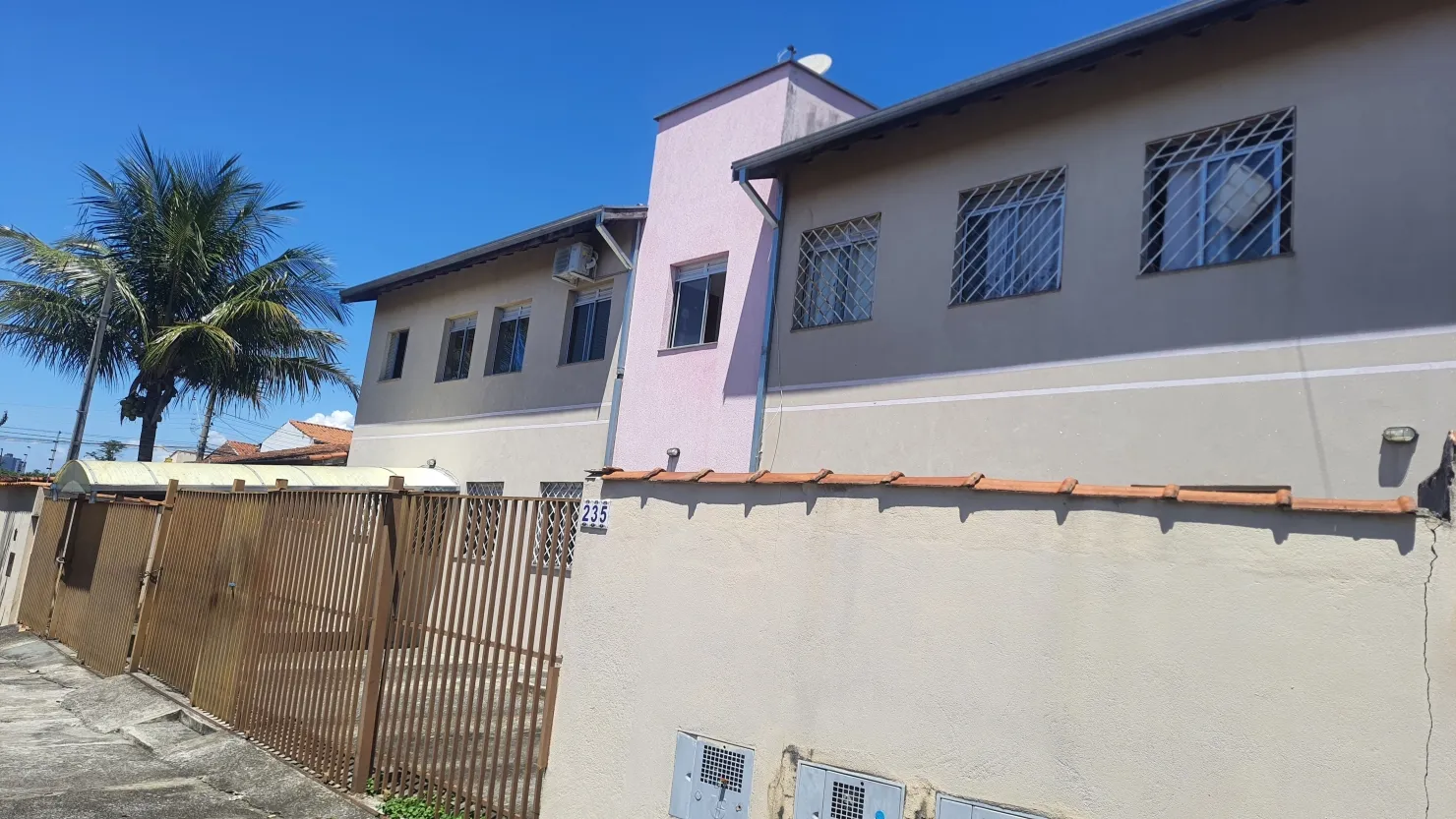 Imagem Apartamento à venda na avenida do Mombaça, Pindamonhangaba, SP