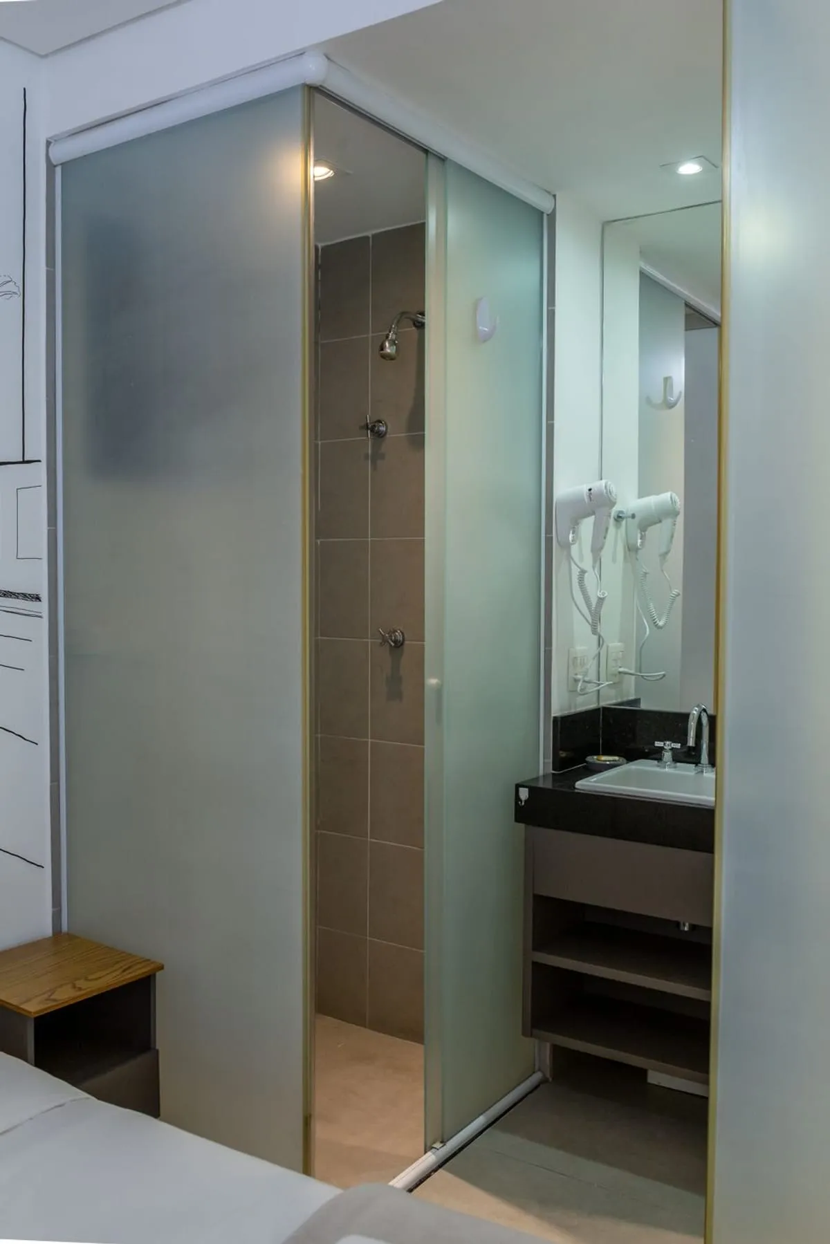 Imagem Apartamento com 1 Quarto para alugar, 25m² - Vila Olímpia