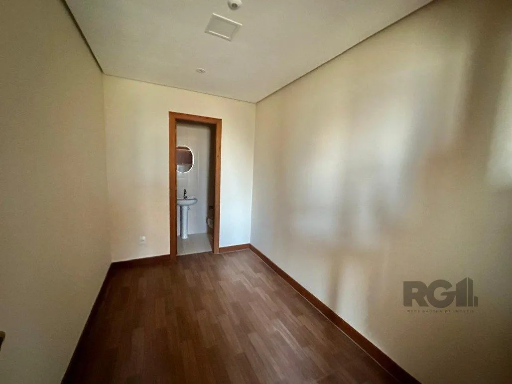 Imagem Apartamento com 4 suítes no Bairro Rio Branco semi-mobiliado com vista 360 graus