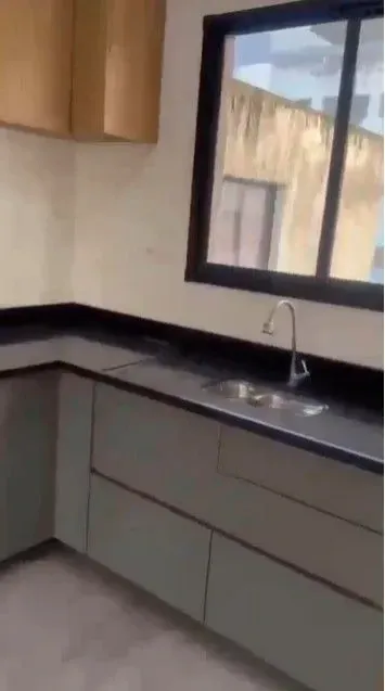 Imagem Casa de Condomínio com 2 Quartos à Venda, 98 m² em Marapé - Santos