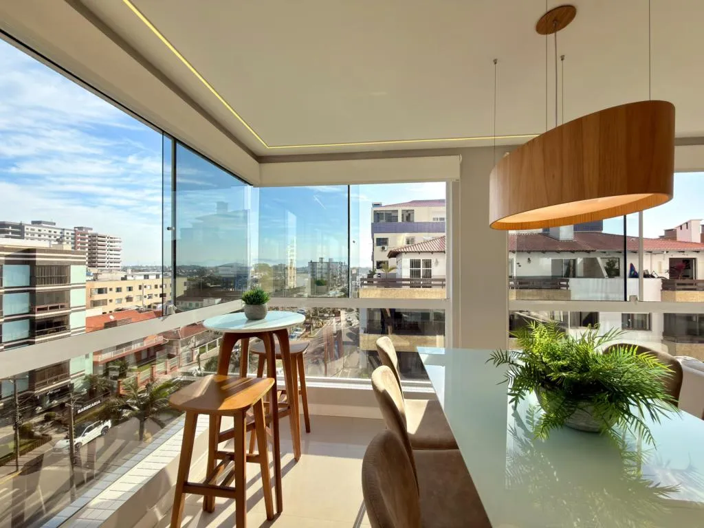 Imagem Apartamento 2 Dormitórios - Bairro Centro