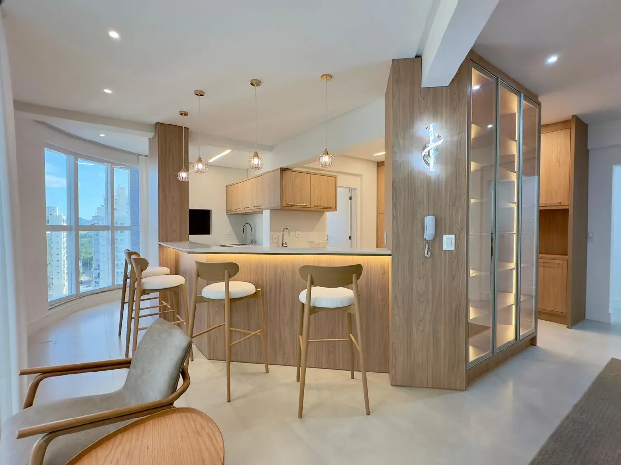 Imagem Apartamento à venda com 175m2 por R$ 3.550.000,00