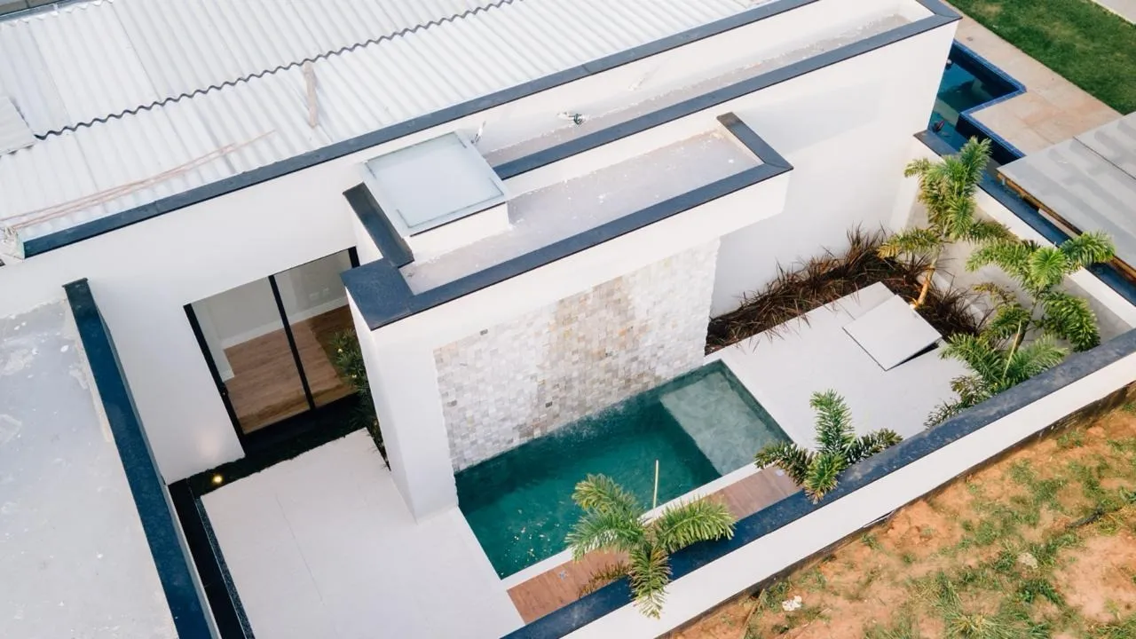 Imagem Exclusiva Casa Térrea no Montblanc com Design Assinado e Localização Privilegiada!
