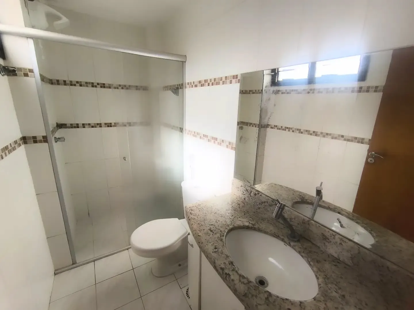 Imagem Apartamento 3/4 Sendo 2 Suites No Residencial Alexandrino
