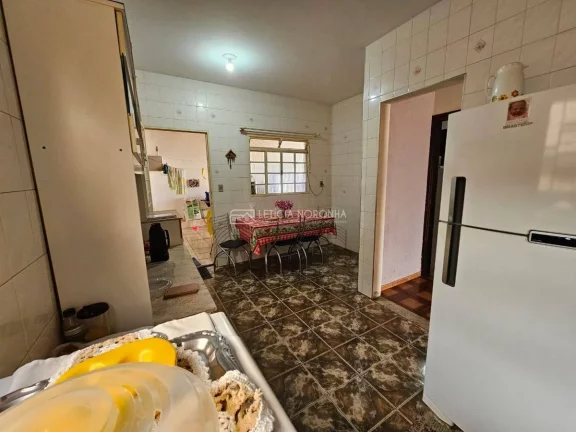 Imagem Casa à Venda
