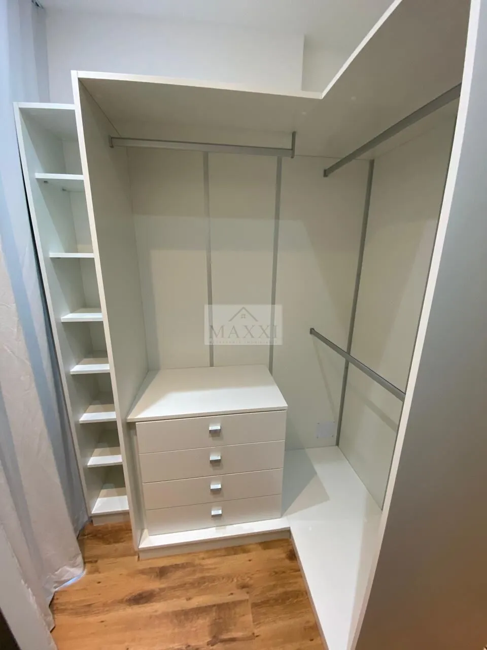 Imagem Essence Condominium - Vendo Apartamento Quatro Quartos Alto Padrão na Barra Olimpica
