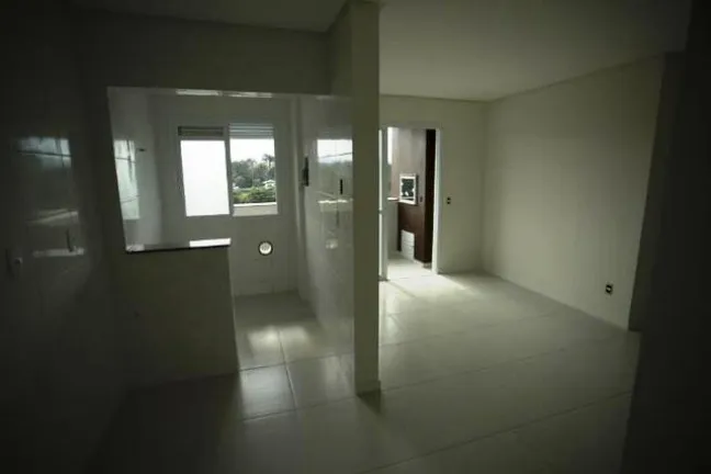 Imagem Apartamento com 2 Quartos à Venda, 70 m² em Colonial - Criciúma