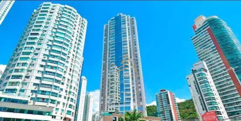 Foto do imóvel Apartamento com 4 dormitórios à venda, 190 m² por R$ 7.500.000,00 - Pioneiros - Balneário Camboriú/SC