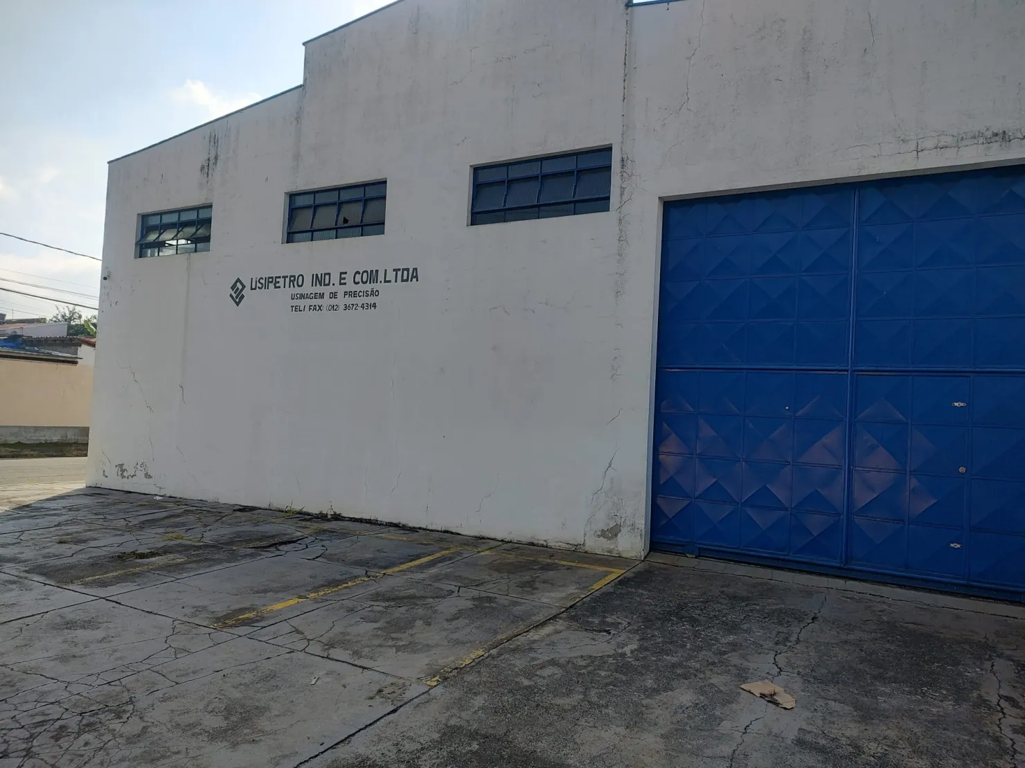 Imagem Comercial à venda 5 Vagas, 600M², Jardim Santana, Tremembé - SP
