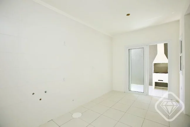 Imagem Casa Nova em Condomínio Fechado com Suíte e Churrasqueira

Brilhante Imóveis apresenta esta excel...