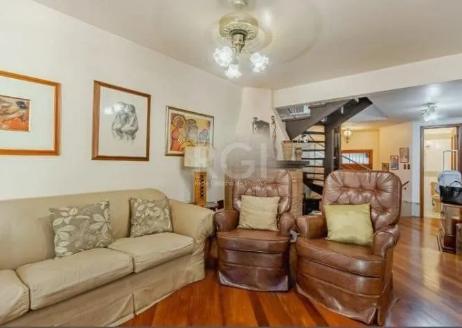 Imagem CASA DE CONDOMÍNIO, 3 DORMITÓRIOS, SUÍTE, NO BAIRRO JARDIM SABARÁ, PORTO ALEGRE/RS