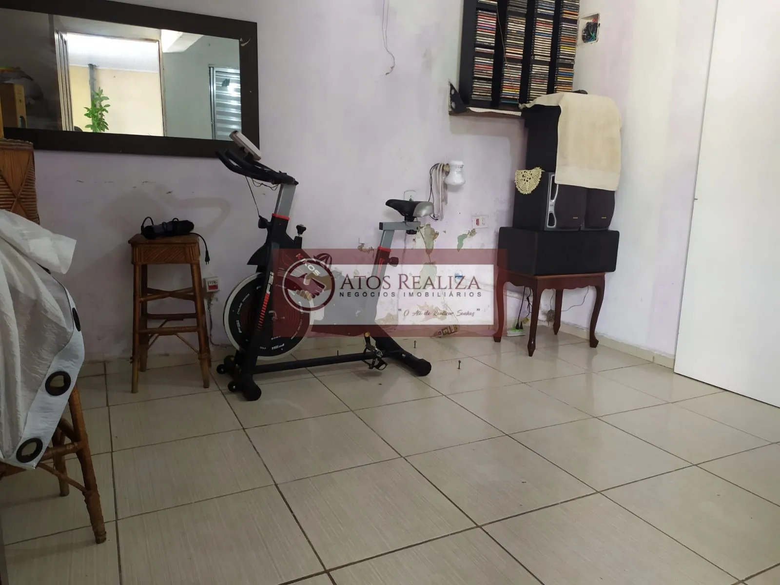 Imagem Casa em Parque Grajau - São Paulo: 2 dormitórios, 1 suítes, 1 vaga de Garagem por R$290.000 - Venda