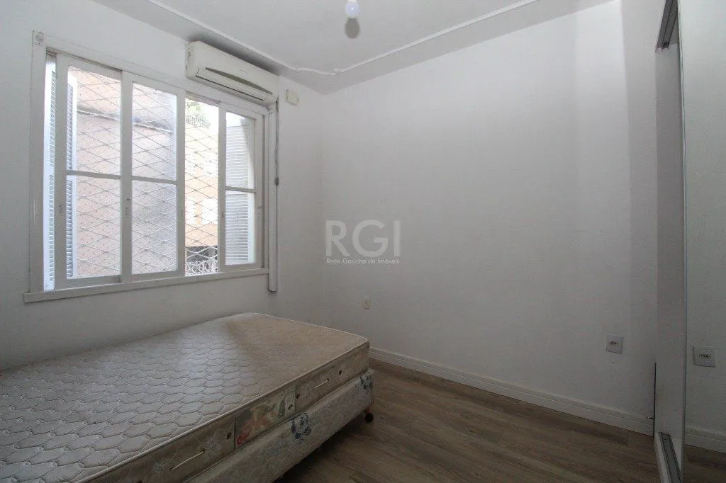 Imagem Apartamento para Venda - 112m², 3 dormitórios, Cidade Baixa